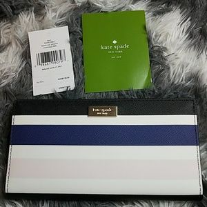 Kate Spade Laurel Way wallet